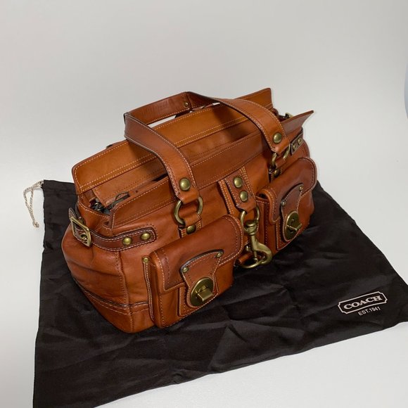 Coach Handbags - Authentic COACH leather bag